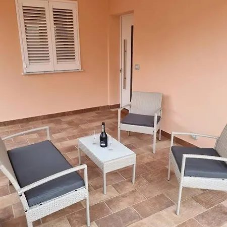 Casa Cinque Grani Nyaraló